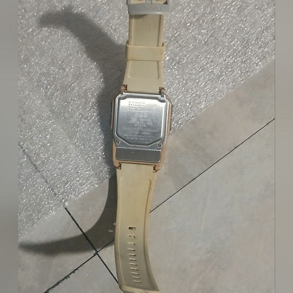 Casio Multi Lingual Databank Unisex Calculator Watch - Picture 8 of 9